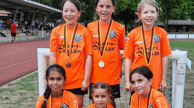 F-Mädchen Spielfest beim LSV Ladenburg